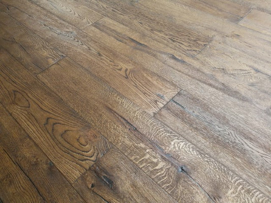 ⤓: 14mm ↔: 190mm ↕: 1900mm Tuscan Hearth Distressed Engineered Oak