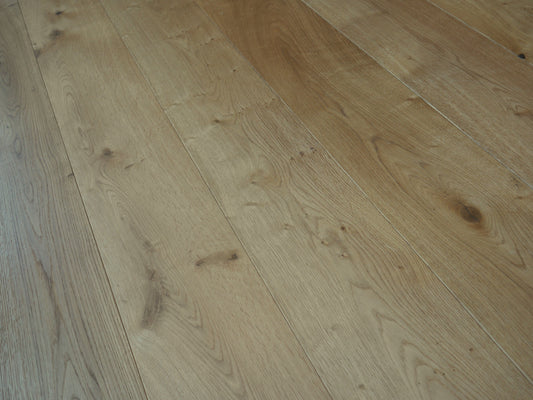 ⤓: 15mm ↔: 260mm ↕: 2200mm Naturen Wide Engineered Oak