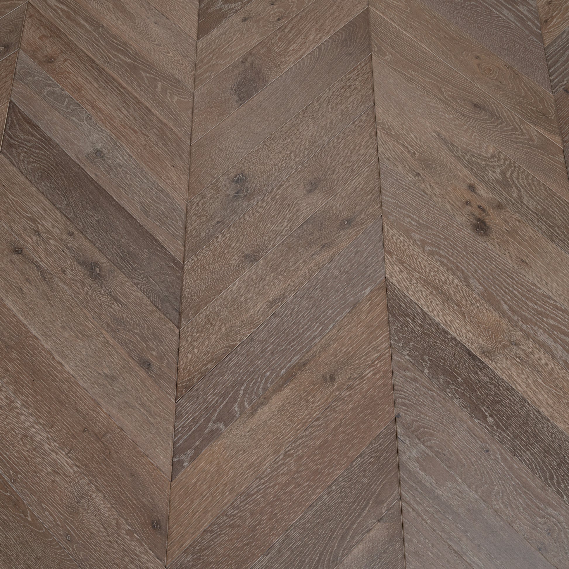 ⤓: 14mm ↔: 90mm ↕: 510mm Grayson Vale Engineered Oak