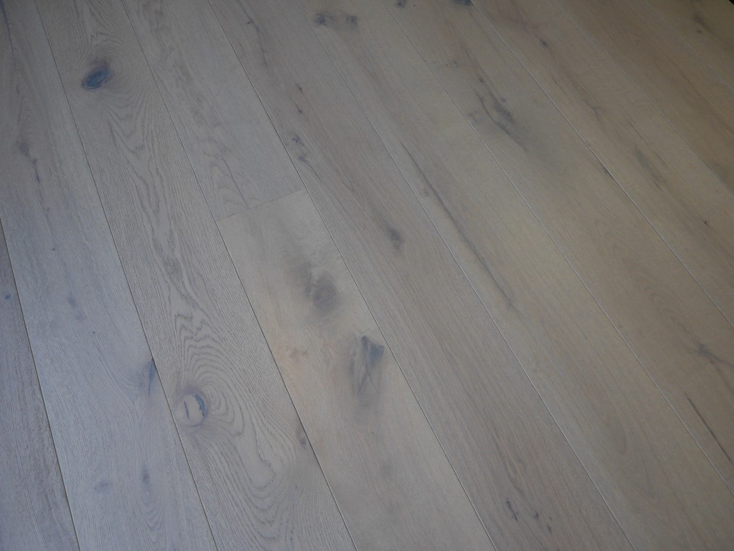 ⤓: 14mm ↔: 190mm ↕: 1900mm Drelan Vos Engineered Oak
