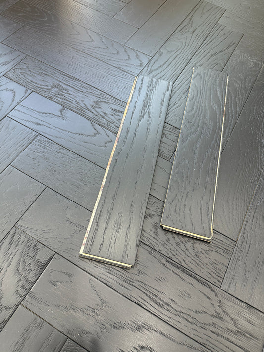 ⤓: 10mm ↔: 90mm ↕: 450mm Norven Ash Engineered Oak