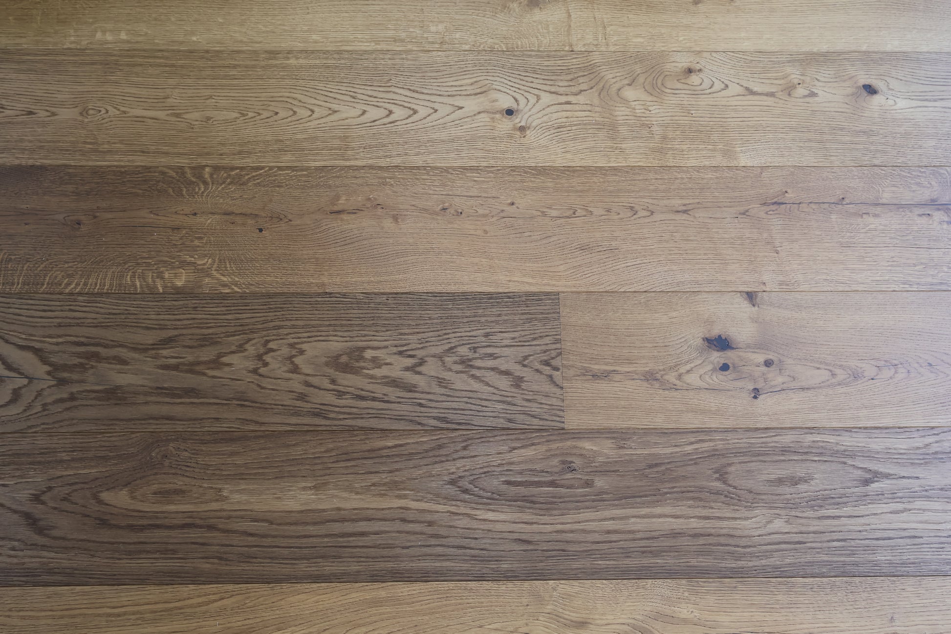 ⤓: 14mm ↔: 220mm ↕: 2200mm Dramore Ash Antique Engineered Oak