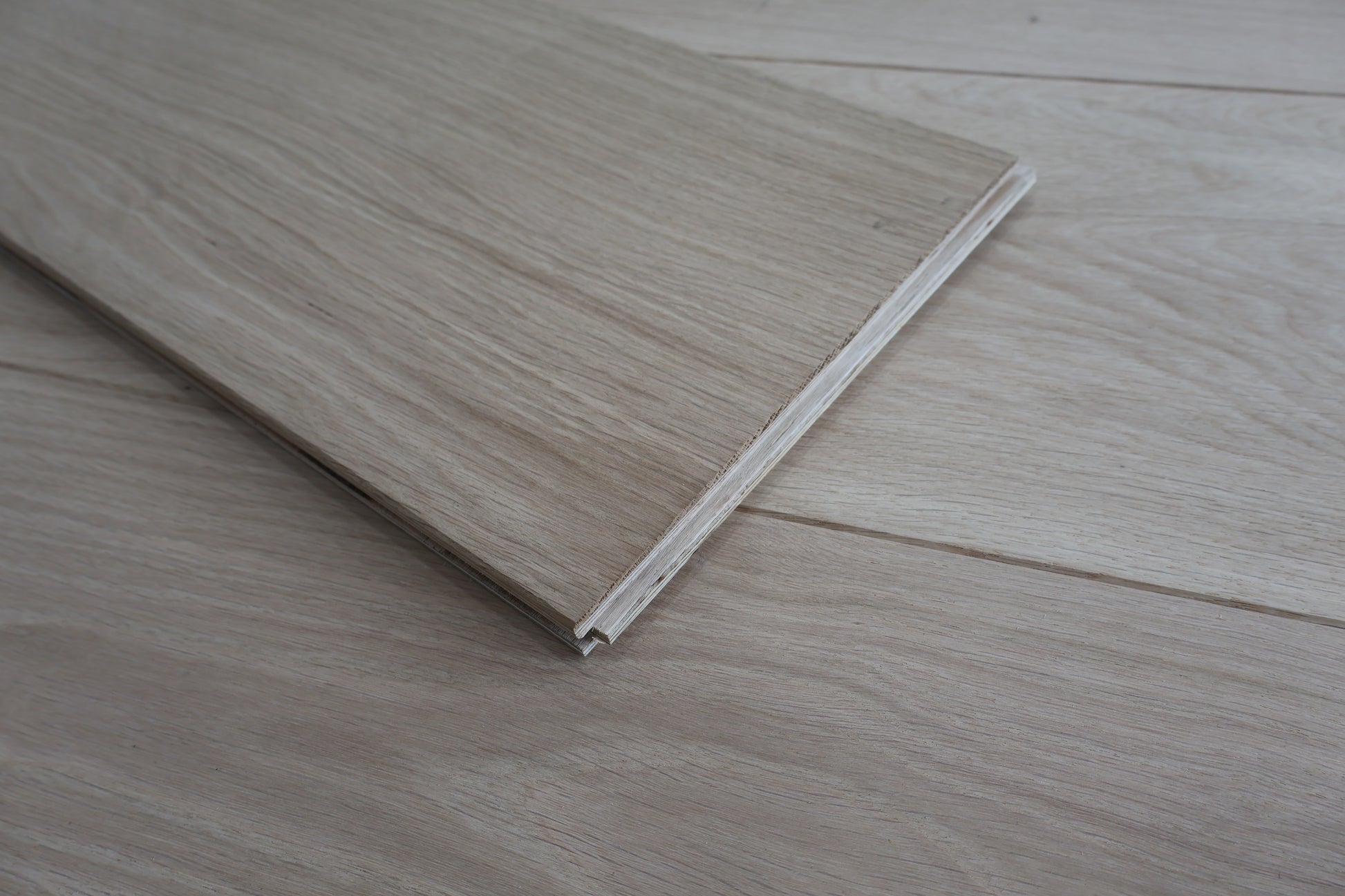 Total Wood Flooring Kendric Voss Engineered Oak - Sample