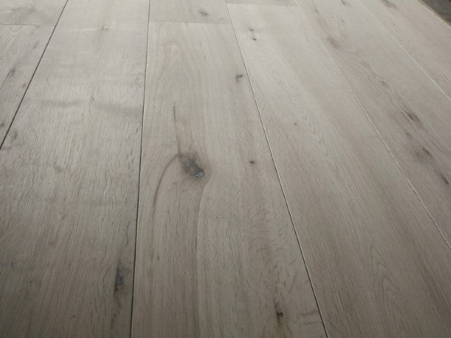 ⤓: 14mm ↔: 190mm ↕: 1900mm Rawlen Vale Engineered Oak