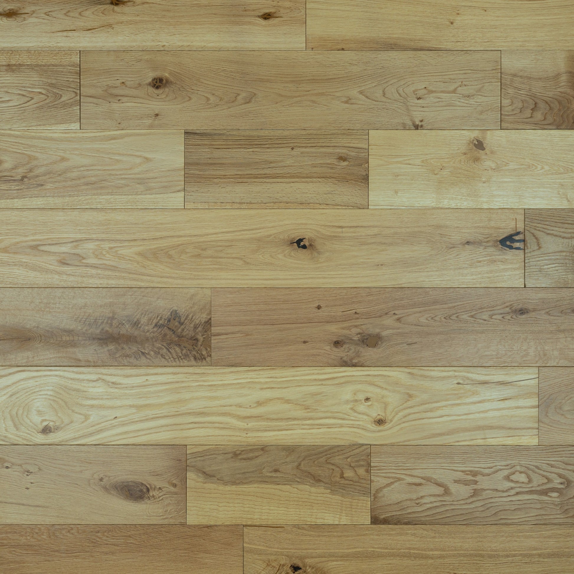 ⤓: 14mm ↔: 150mm ↕: 300-1200mm Lunor Vale Engineered Oak