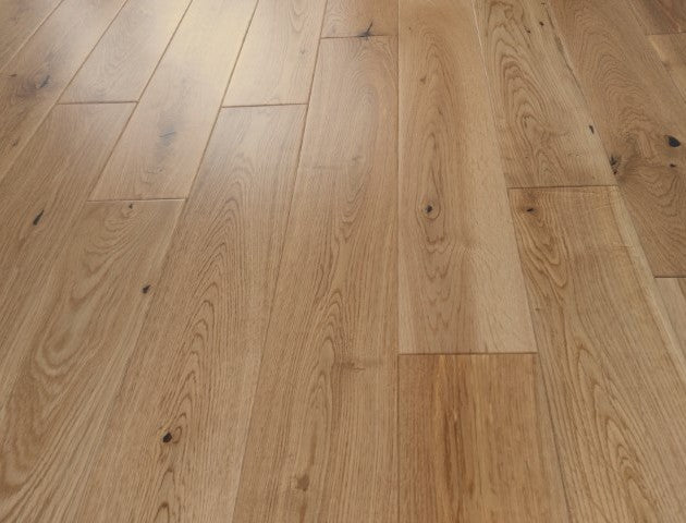⤓: 18mm ↔: 90mm ↕: 300mm-1200mm Slimor Oak Solid Oak