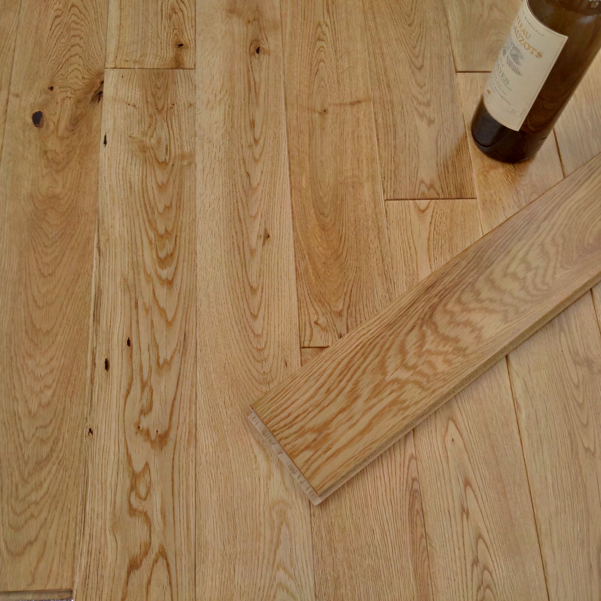 ⤓: 18mm ↔: 90mm ↕: 300mm-1200mm Slimor Oak Solid Oak