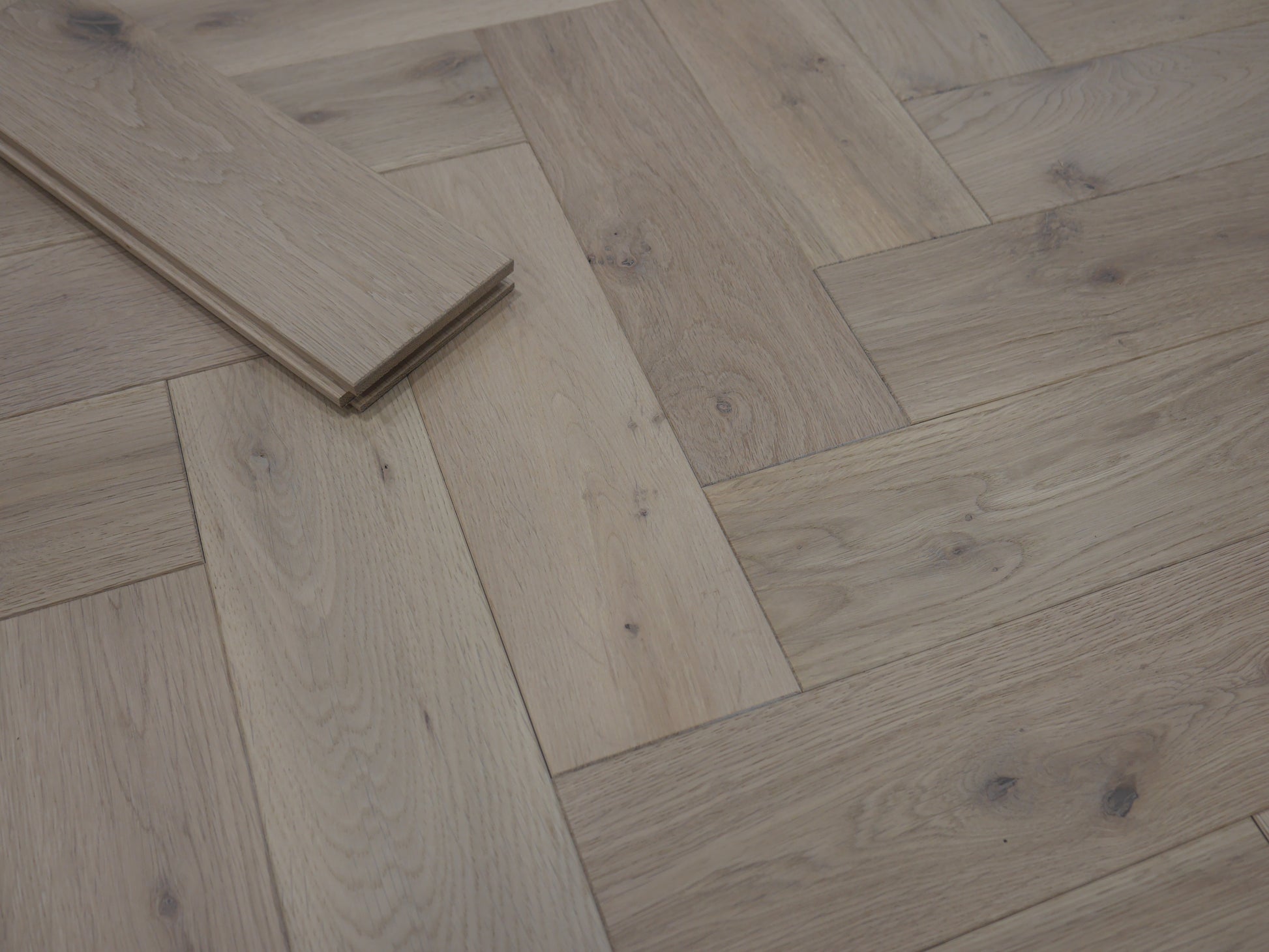 Total Wood Flooring Byron Koss Solid Herringbone - Sample