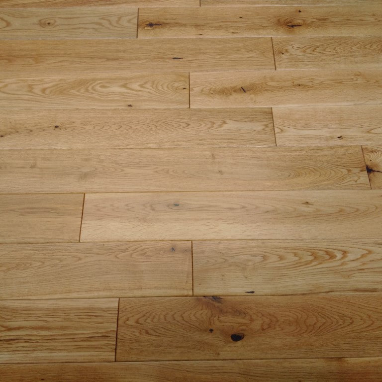 ⤓: 18mm ↔: 90mm ↕: 300mm-1200mm Slimor Oak Solid Oak