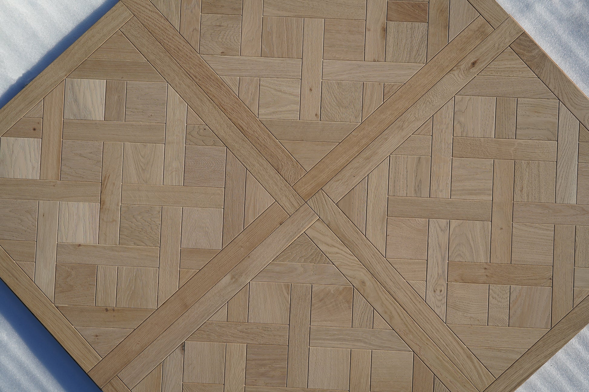 ⤓: 15mm ↔: 600mm ↕: 600mm Versailles Elms Panel