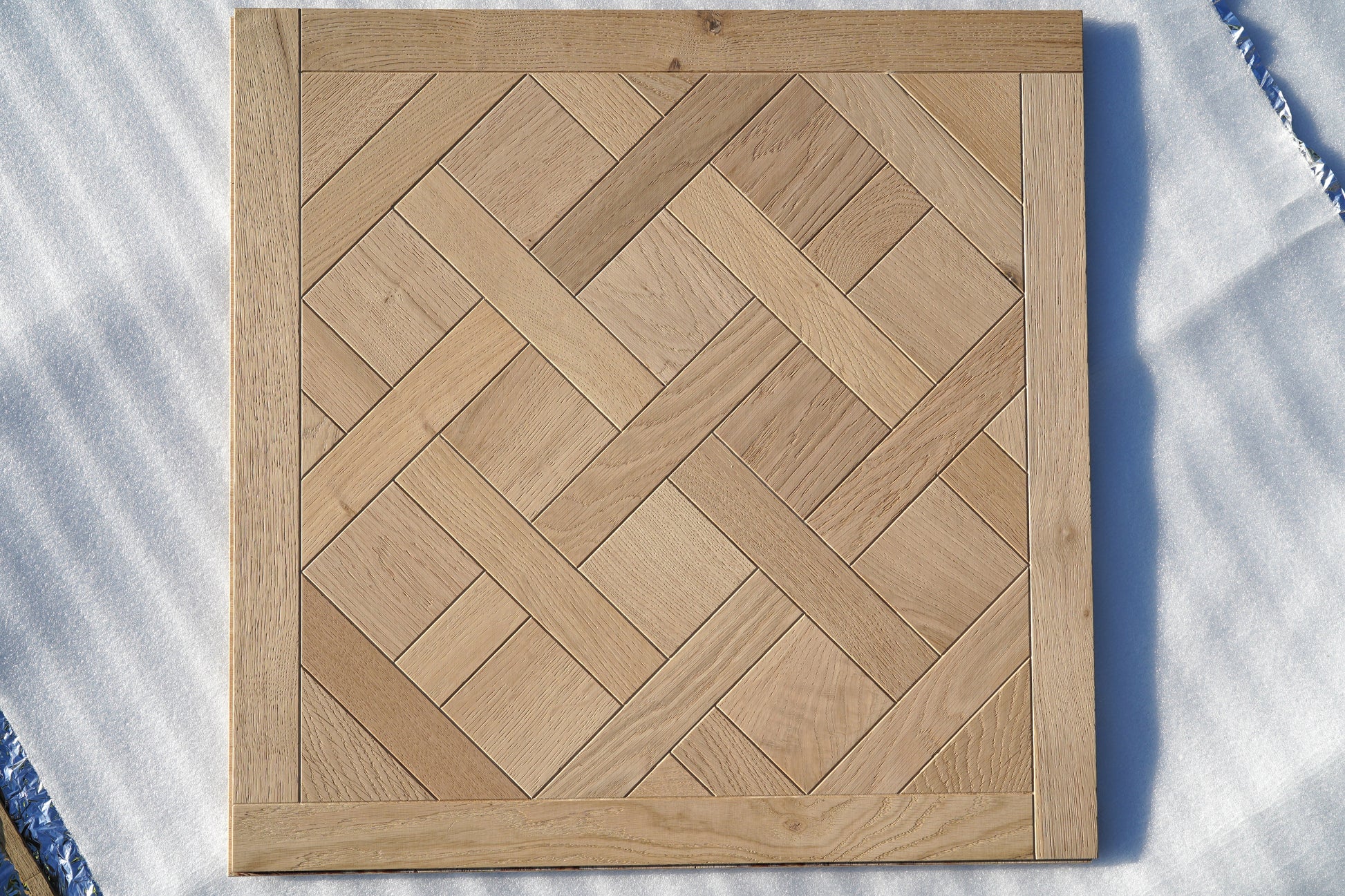 ⤓: 15mm ↔: 600mm ↕: 600mm Versailles Elms Panel
