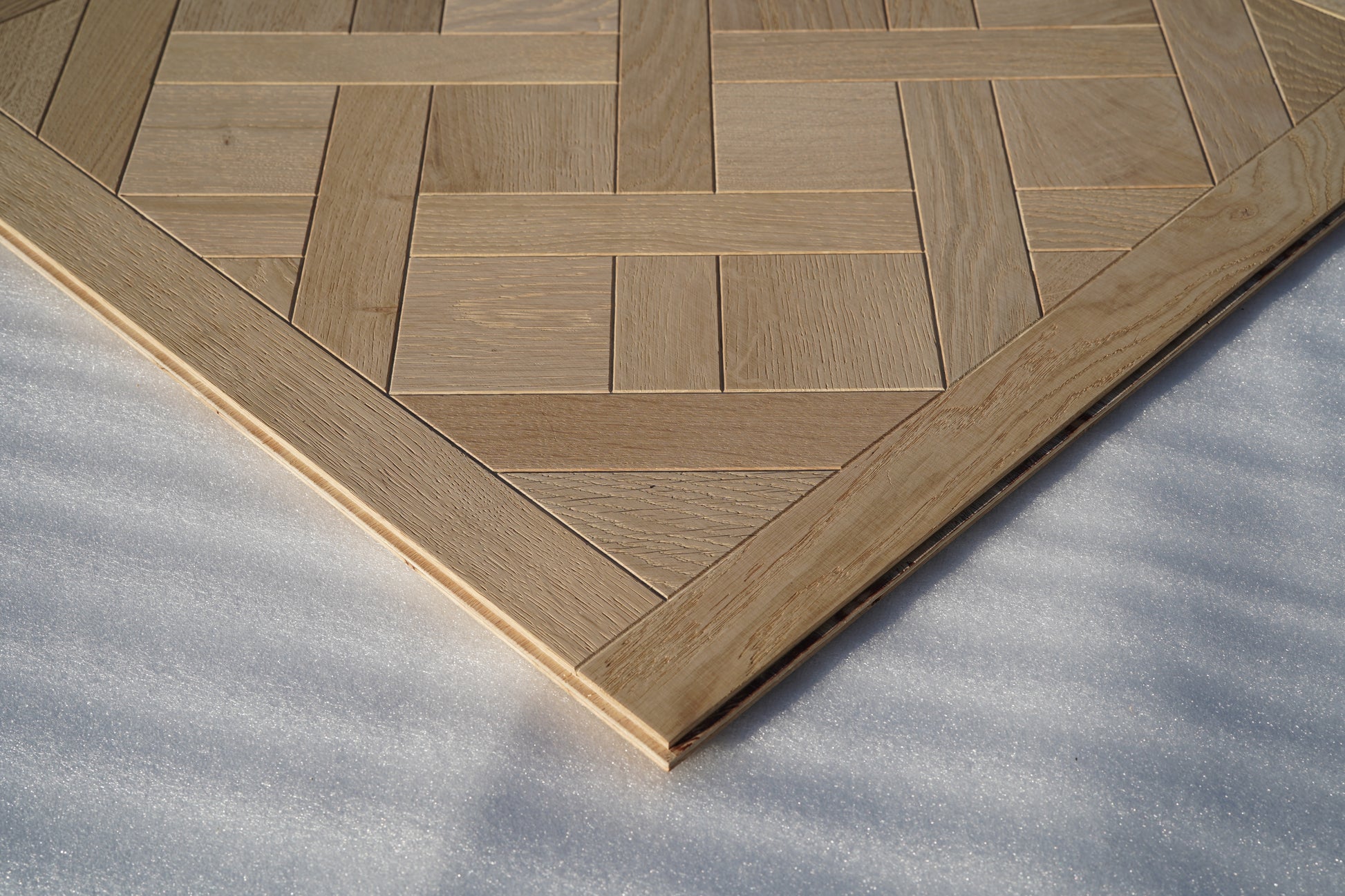 ⤓: 15mm ↔: 600mm ↕: 600mm Versailles Elms Panel