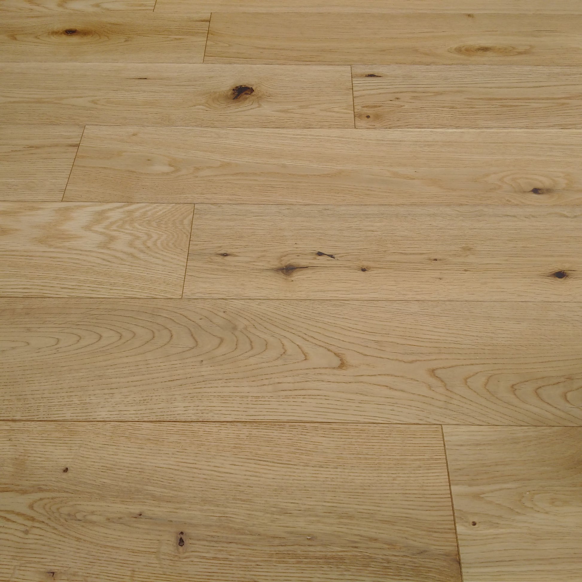 ⤓: 14mm ↔: 125mm ↕: 300-1200mm Natural Engineered Oak