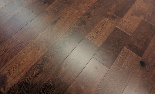 ⤓: 14mm ↔: 150mm ↕: 300mm-1500mm Walden Crest Engineered Oak